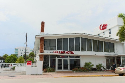 Collins Hotel image 24