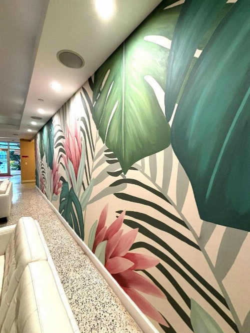 Collins Hotel image 30